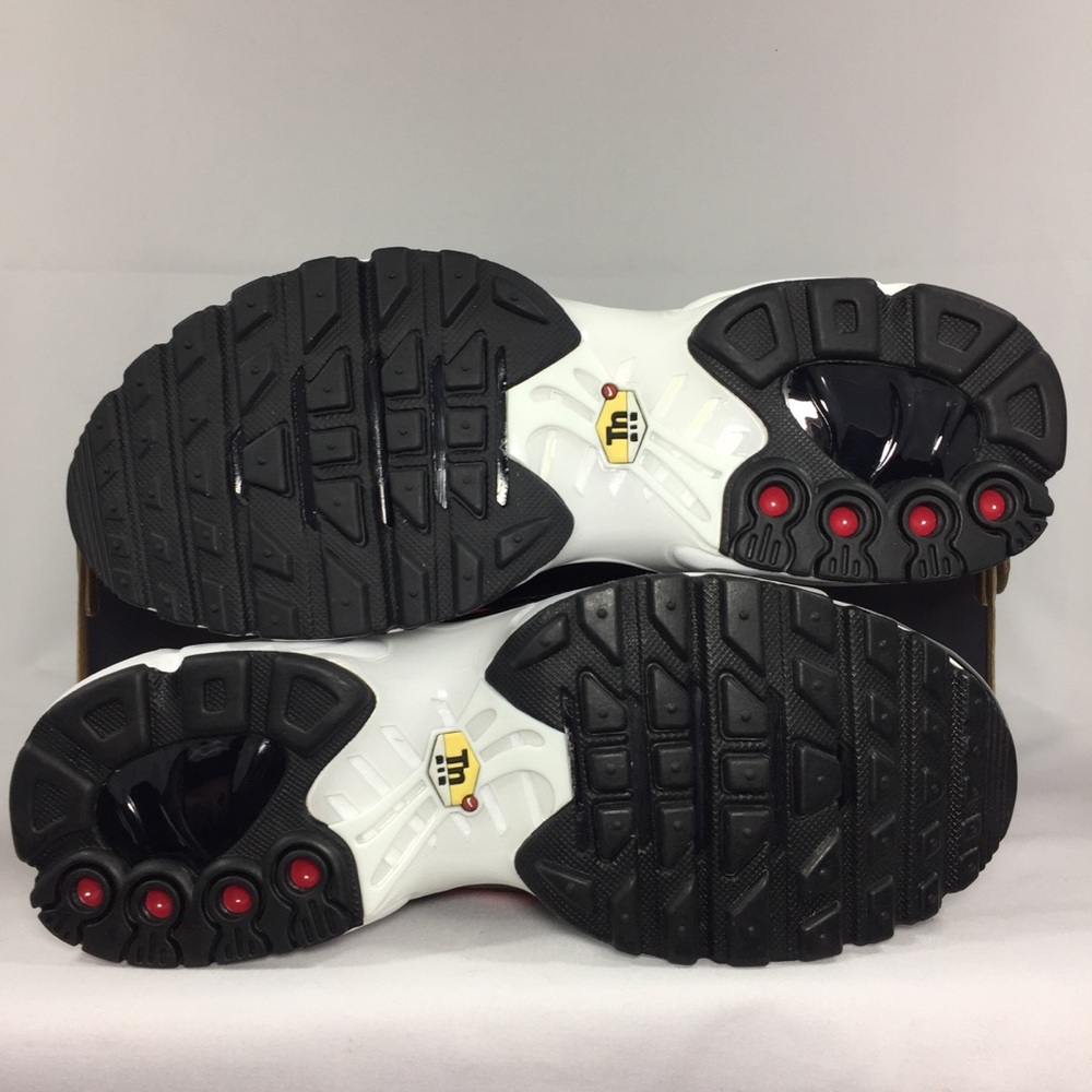 Nike Air Max Plus (Youth) - Picture 5 of 5